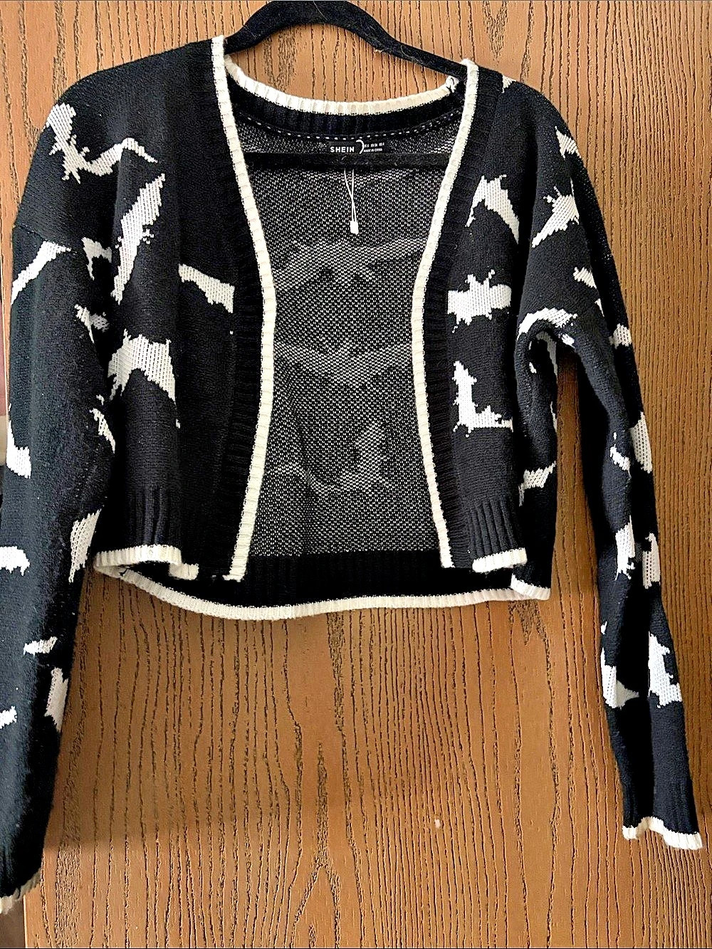 SHEIN Unity Halloween Bat Graphic Cropped Cardigan